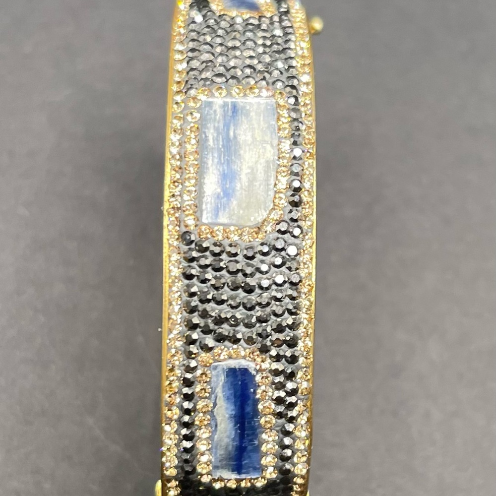Elegant Gold and Blue Stone Women's Bracelet